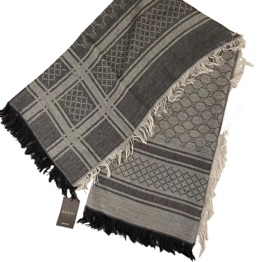 New Gucci GG Guccissima Monogram Scarf in Brown - Picture 6 of 10